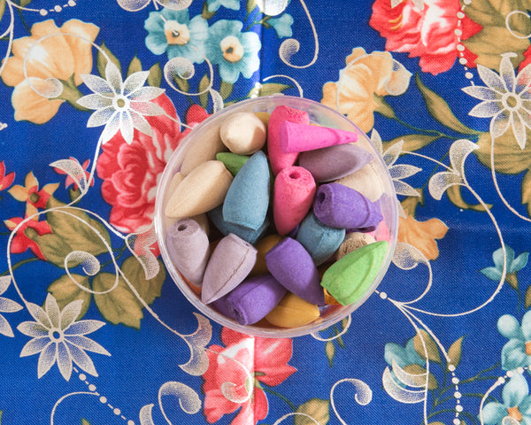 7-Colored Backflow Cone Incense | 七彩倒流粒香
